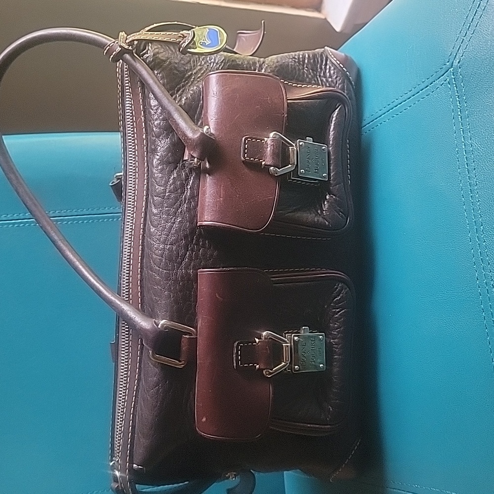 Dooney & Bourke Purse